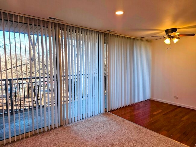 Photo - 5950 Oakwood Dr Unidad 2D