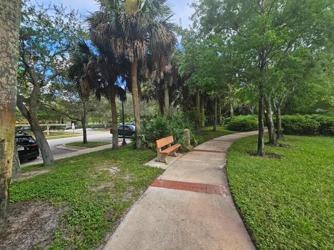 Photo - 120 Sparrow Dr Unit 309