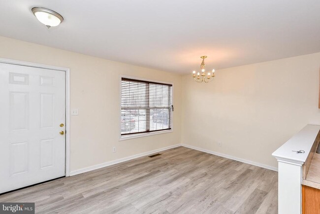 Photo - 24 Sanford Dr