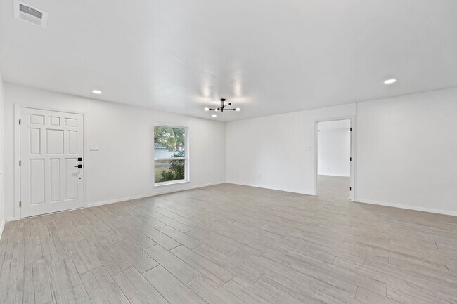 Photo - Chic, Bright, and Inviting - Welcome to Lark!