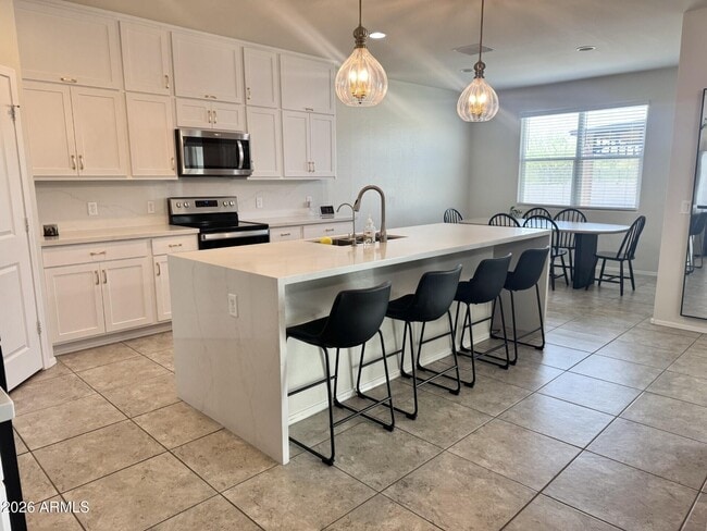 Photo - 1090 W Beacon Dr