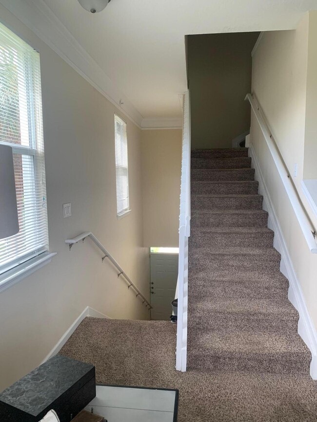 Photo - 2058 Alta Meadows Ln