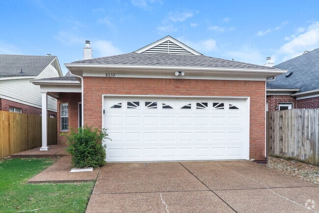 Building Photo - 8652 Eagle View Dr Rental