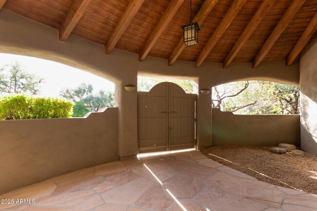 Photo - 1710 Staghorn Ln