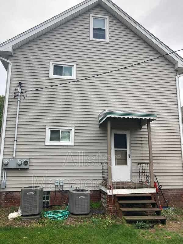 Photo - 3464 Granton Ave Unit #1