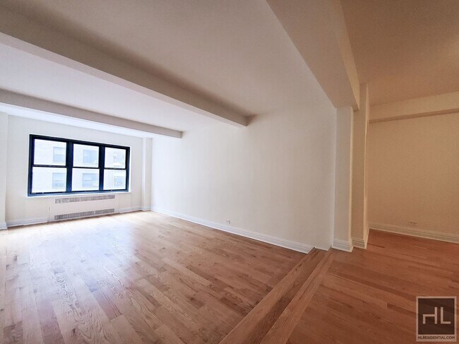 Building Photo - EAST 56 STREET Rental
