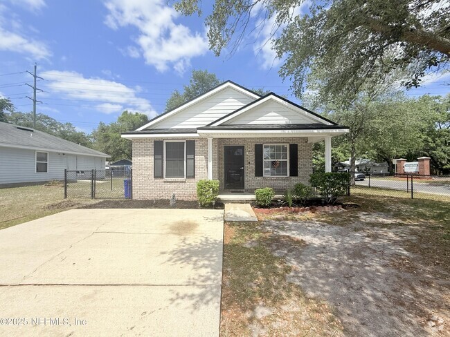 Building Photo - 3686 Wood Creek Ln Rental