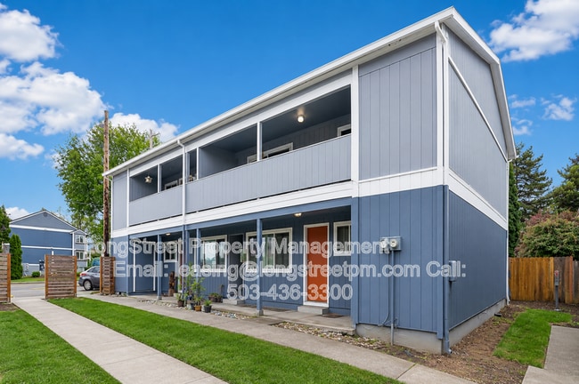 Building Photo - 4085 SW 160th Ave