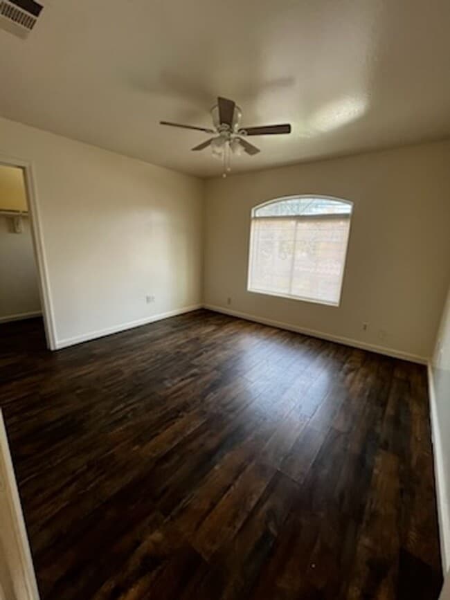 Photo - 730 K St Unit B