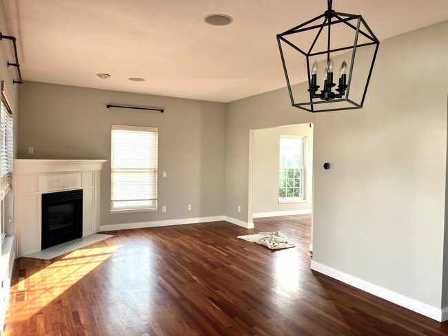 Photo - 17093 Isleton Ave