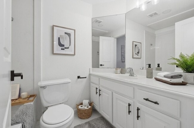 Photo - 1110 Birdsall St