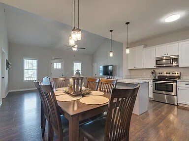 Photo - 2513 Warner Rd