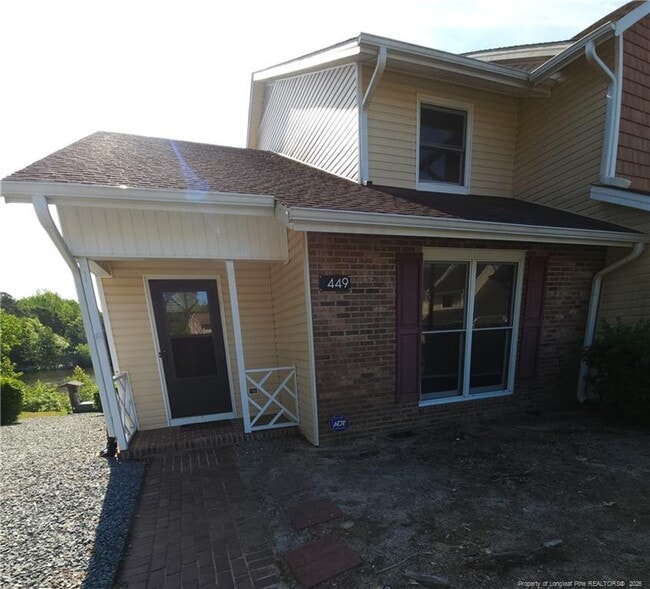 Building Photo - 499 Lands End Rd