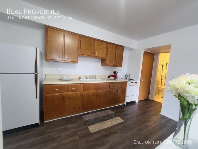 Photo - 3161 Northwood Ave Unit 34