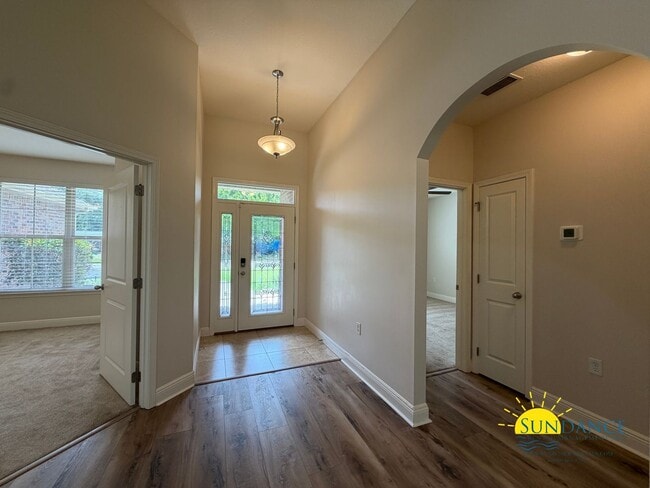 Building Photo - Spacious 4BR/2BA Home in Fort Walton Beach Near Eglin Parkway!