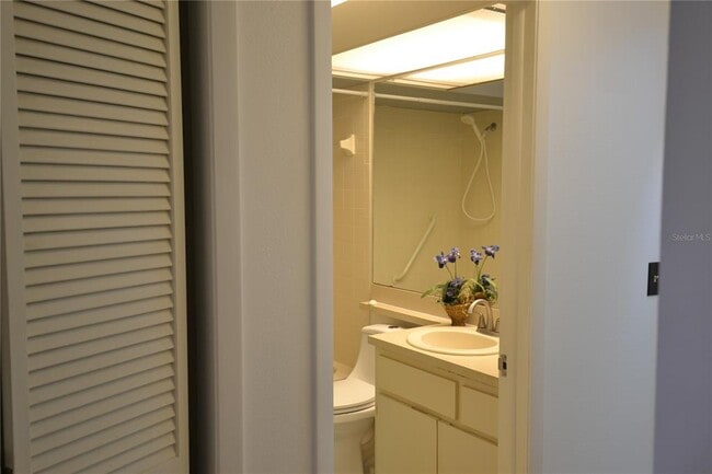 Photo - 7331 Greystone Dr