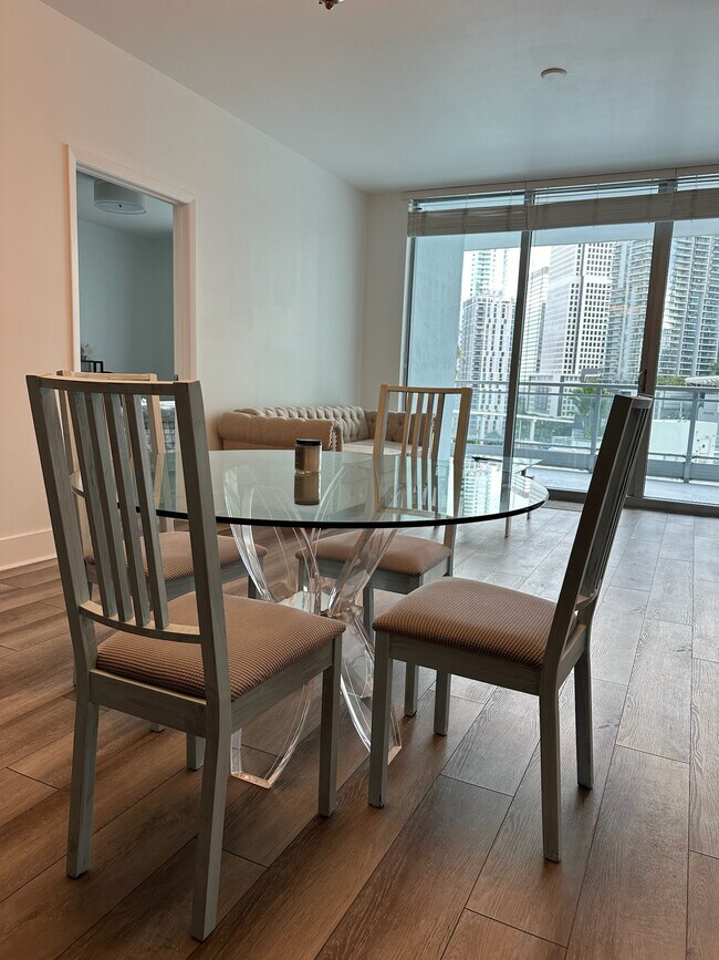 Photo - 90 SW 3rd St Unit 1115