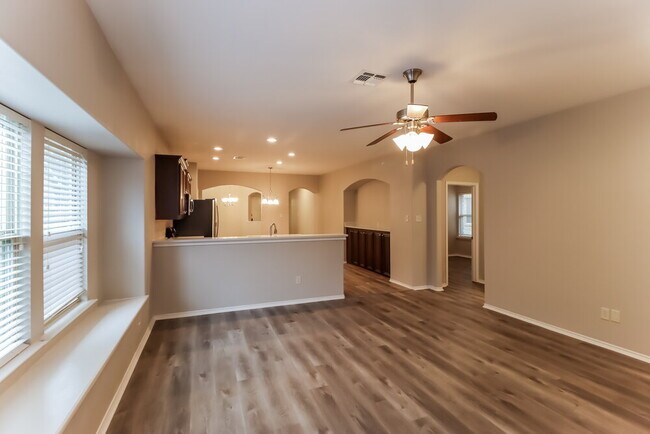 Photo - 259 Haywood Mews