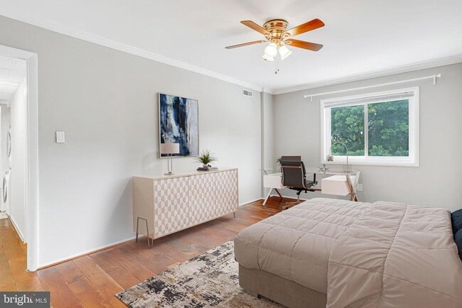 Photo - 3240 S 28th St Unit 303