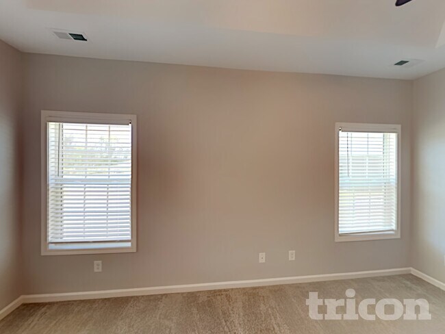 Photo - 1014 Cyril Dr