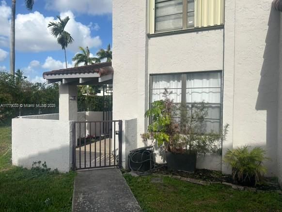 Building Photo - 860 NW 106th Ave Rental