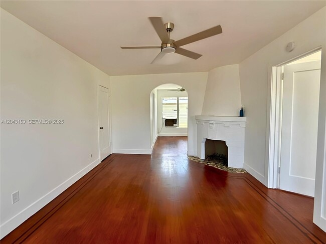 Photo - 641 10th St Unit 7