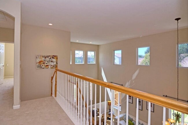 Photo - Wonderful Two Story Single House with Gorg...