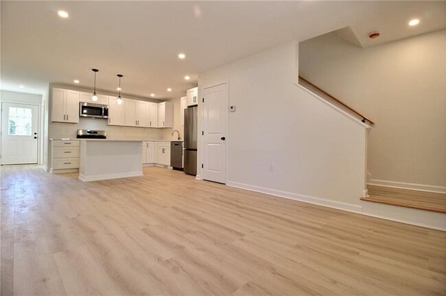 Photo - 1 Cottage St