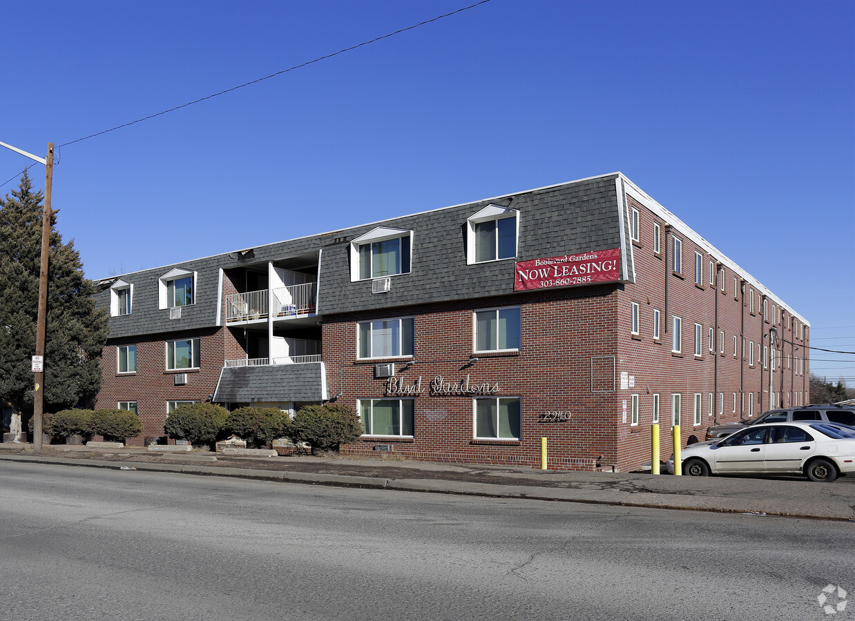 Boulevard Gardens - Boulevard Gardens Apartments