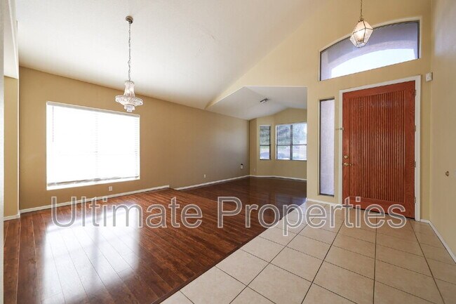 6336 W Misty Willow Ln