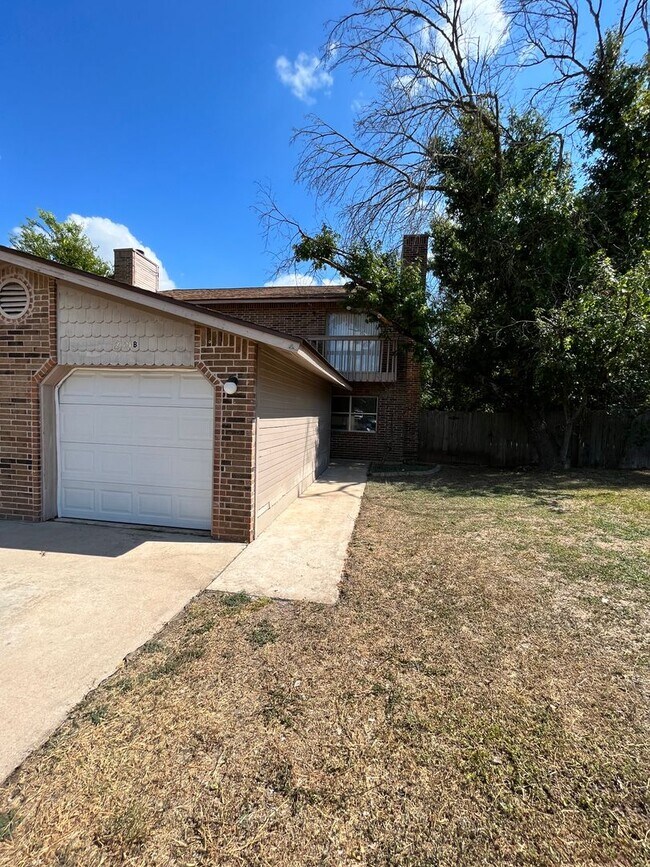 Photo - 2101 Granberry Dr Unidad 2101 B Granberry Dr.