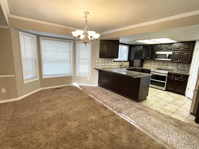 Photo - 11734 S Hidden Valley Dr