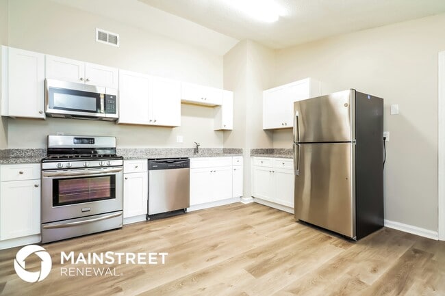 Photo - 1022 Brandon Hill Way
