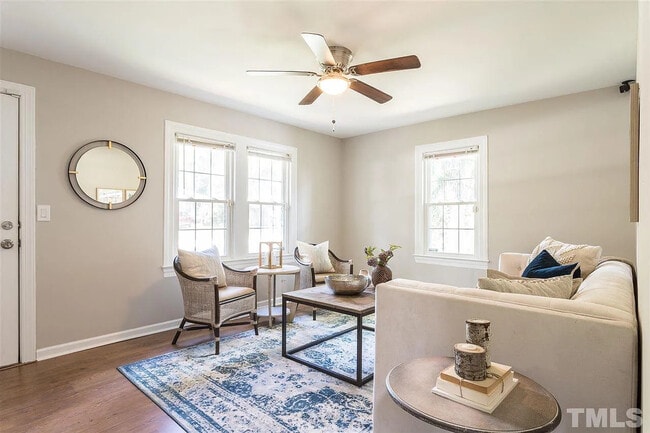 Photo - Room in House on Okelly St