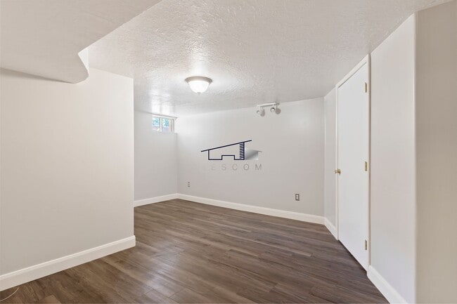 1332 36th St Unidad Lower Unit