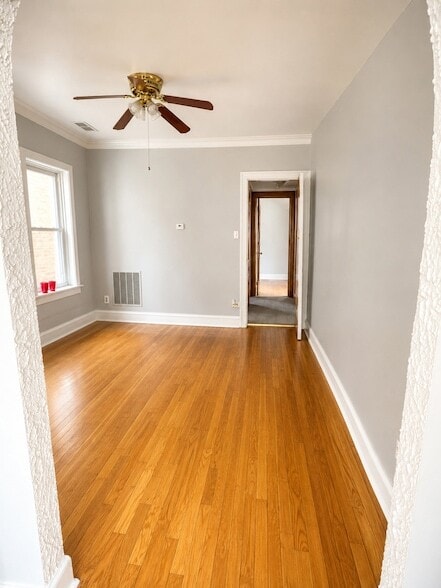 Photo - 8010 S Marshfield Ave Unidad 1