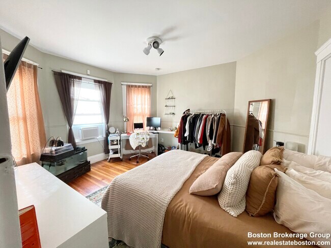 Photo - 9 Taft St