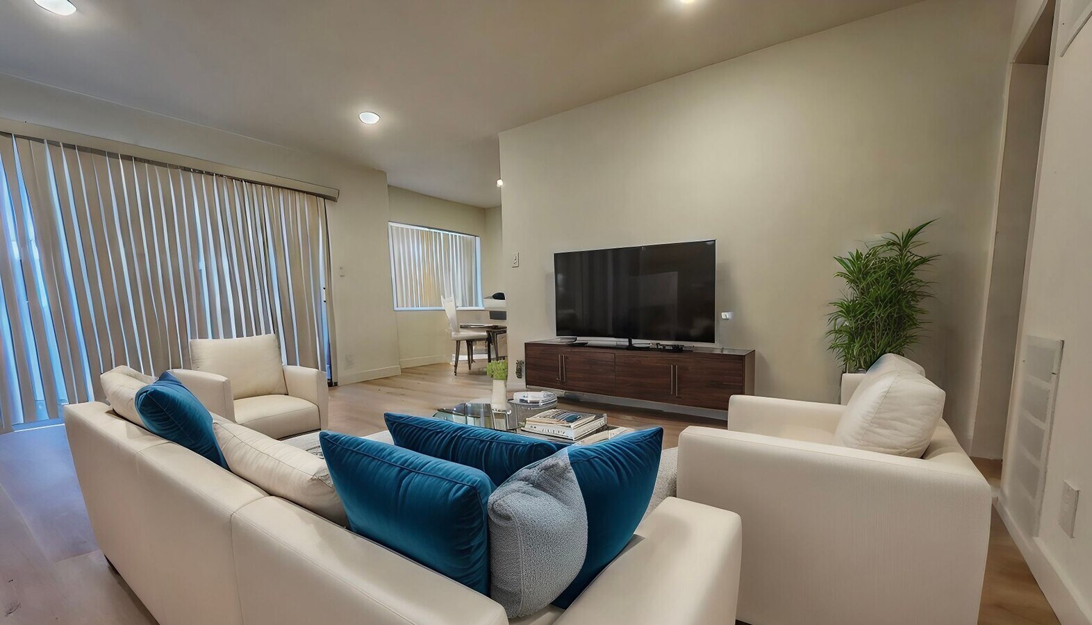 Photo - Primetime Brentwood