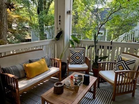 Building Photo - 1229 Euclid Ave NE