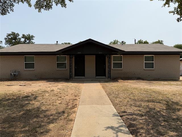 Photo - 2511 Normont Cir