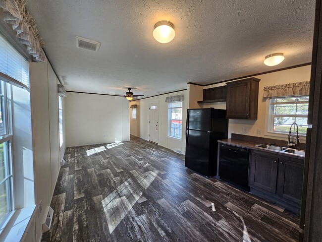 Photo - 17 Mapledale Acres