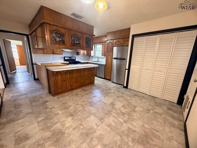 Photo - 105 S Mulberry St