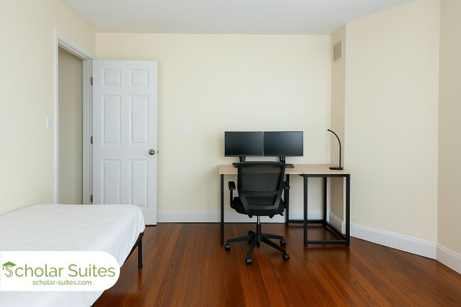 Photo - 151 Highland St Unit 2