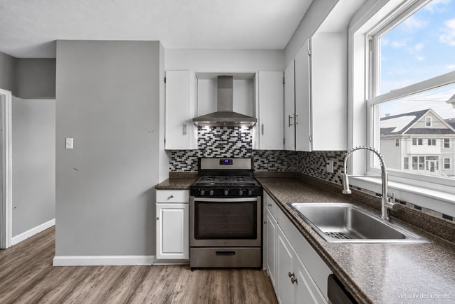 64 Hancock St Unit Second Floor