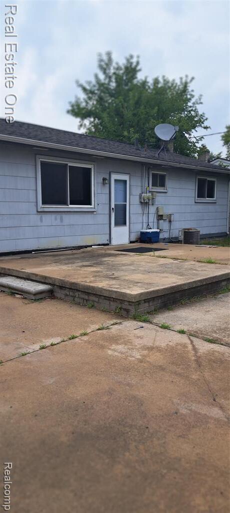 Photo - 30525 Cherry Ave