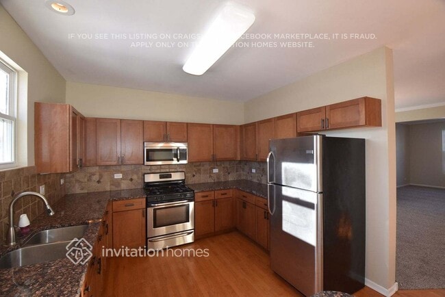 Photo - 878 Deer Path Dr