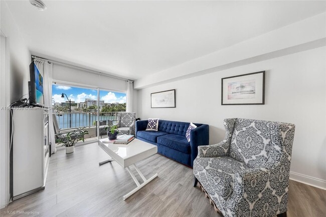 Photo - 2600 Collins Ave Unidad 307