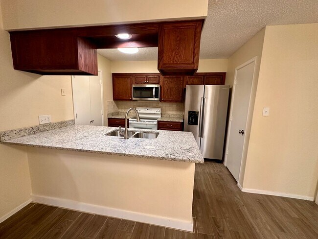 Photo - Arlington Duplex For Lease