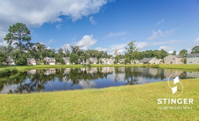 Photo - 98 Shadow Moss Dr