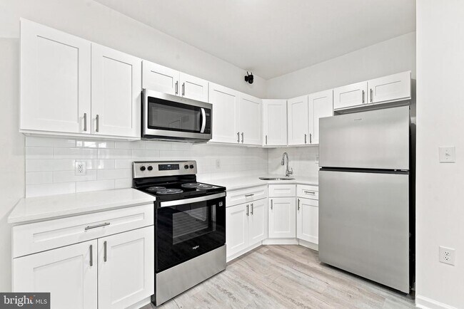 Photo - 1315 N 59th St